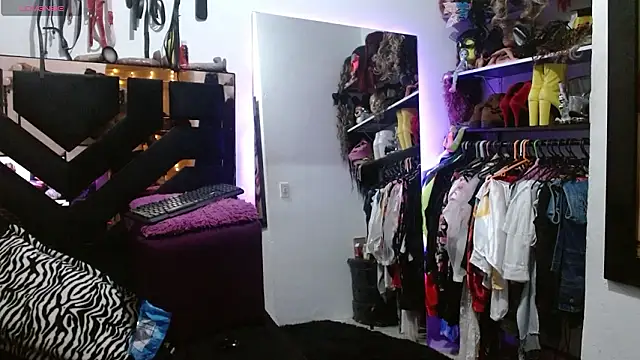 Snapshot of talianha chatting on February 27, 2026, 1:06 am talianha online show from February 27, 2026, 1:06 am