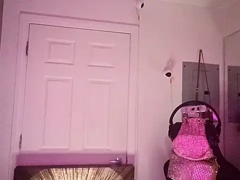 alphacloudGod online show from January 19, 2026, 2:26 am