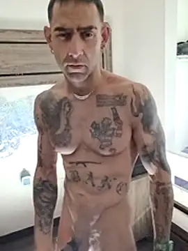 alphacloudGod online show from December 14, 2025, 9:42 pm