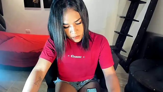 Wednesholestarr online show from October 25, 2025, 1:23 pm