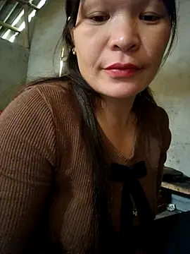 Snapshot of chipu06 chatting on December 5, 2025, 5:28 am chipu06 online show from December 5, 2025, 5:28 am