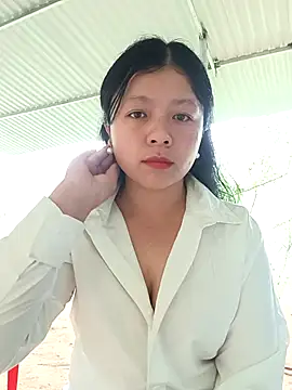 Snapshot of lisa-bae00 chatting on May 4, 2026, 5:11 am lisa-bae00 online show from May 4, 2026, 5:11 am