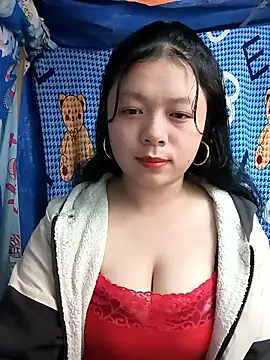 lisa-bae00 online show from January 11, 2026, 12:01 pm