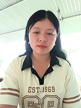 Snapshot of lisa-bae00 chatting on April 11, 2026, 9:13 am lisa-bae00 online show from April 11, 2026, 9:13 am