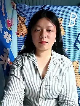 Snapshot of lisa-bae00 chatting on April 25, 2026, 1:41 pm lisa-bae00 online show from April 25, 2026, 1:41 pm