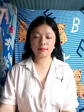 Snapshot of lisa-bae00 chatting on May 11, 2026, 1:12 pm lisa-bae00 online show from May 11, 2026, 1:12 pm