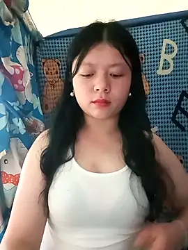 Snapshot of lisa-bae00 chatting on April 3, 2026, 11:55 pm lisa-bae00 online show from April 3, 2026, 11:55 pm