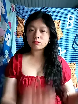 Snapshot of lisa-bae00 chatting on May 8, 2026, 12:42 pm lisa-bae00 online show from May 8, 2026, 12:42 pm