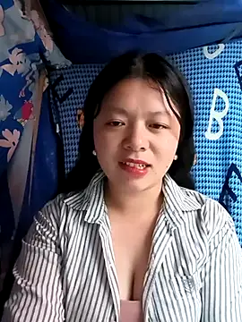 Snapshot of lisa-bae00 chatting on March 10, 2026, 12:20 pm lisa-bae00 online show from March 10, 2026, 12:20 pm