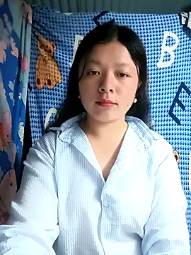 Snapshot of lisa-bae00 chatting on May 10, 2026, 12:31 pm lisa-bae00 online show from May 10, 2026, 12:31 pm