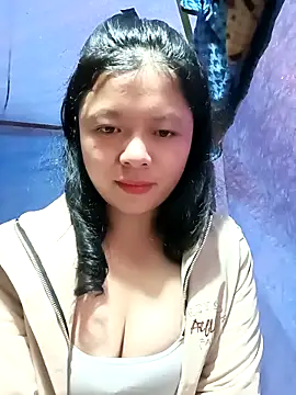 Snapshot of lisa-bae00 chatting on November 24, 2025, 12:32 am lisa-bae00 online show from November 24, 2025, 12:32 am