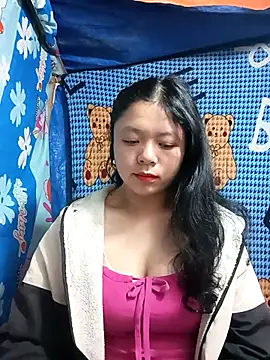 Snapshot of lisa-bae00 chatting on December 16, 2025, 12:04 am lisa-bae00 online show from December 16, 2025, 12:04 am