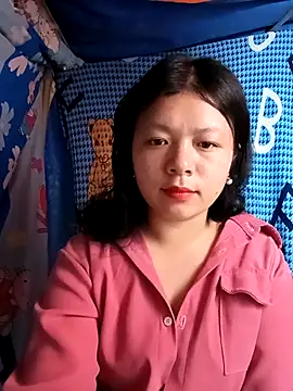 Snapshot of lisa-bae00 chatting on March 2, 2026, 11:33 pm lisa-bae00 online show from March 2, 2026, 11:33 pm