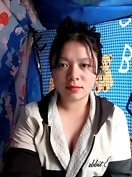 Snapshot of lisa-bae00 chatting on March 6, 2026, 12:33 pm lisa-bae00 online show from March 6, 2026, 12:33 pm