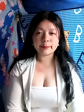 Snapshot of lisa-bae00 chatting on March 23, 2026, 1:11 pm lisa-bae00 online show from March 23, 2026, 1:11 pm