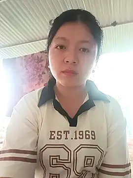 Snapshot of lisa-bae00 chatting on April 20, 2026, 12:35 am lisa-bae00 online show from April 20, 2026, 12:35 am