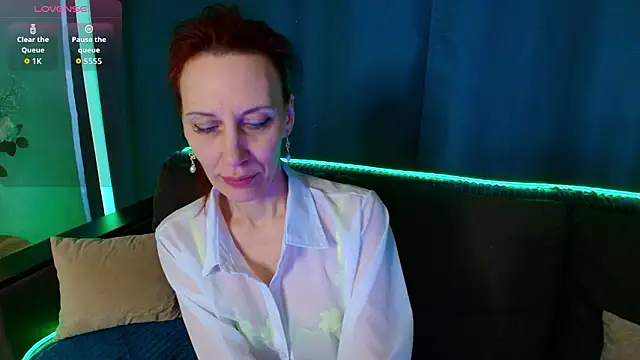 Snapshot of Scarlett_Snakee chatting on February 3, 2026, 7:13 am Scarlett Snakee online show from February 3, 2026, 7:13 am