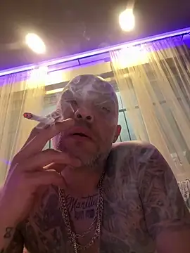 Snapshot of gitanoMad chatting on February 28, 2026, 12:10 am gitanoMad online show from February 28, 2026, 12:10 am