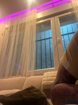 Snapshot of gitanoMad chatting on December 21, 2025, 12:13 am gitanoMad online show from December 21, 2025, 12:13 am