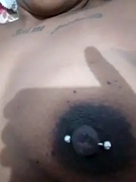 Jennyy31 online show from April 19, 2026, 2:01 am