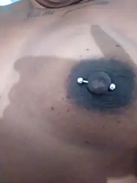 Jennyy31 online show from January 5, 2026, 7:28 pm