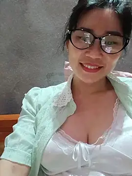 Snapshot of Bear_bear0 chatting on May 29, 2026, 9:26 am Bear bear0 online show from May 29, 2026, 9:26 am