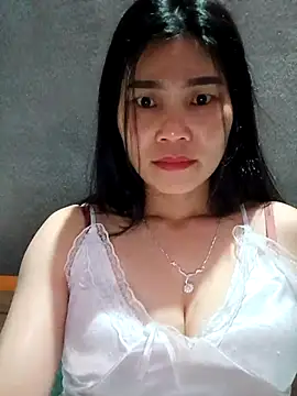 Snapshot of Bear_bear0 chatting on March 3, 2026, 1:12 am Bear bear0 online show from March 3, 2026, 1:12 am