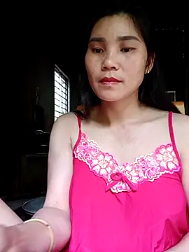 Snapshot of Bear_bear0 chatting on April 25, 2026, 1:30 am Bear bear0 online show from April 25, 2026, 1:30 am