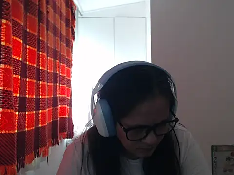 Snapshot of Kinkybela2025 chatting on July 22, 2026, 12:12 am Kinkybela2025 online show from July 22, 2026, 12:12 am