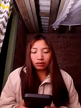 sowbibi online show from December 4, 2025, 1:21 pm