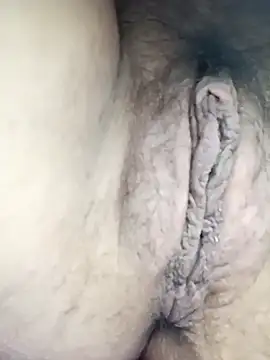 Snapshot of portuguesacasada chatting on December 17, 2025, 8:19 am portuguesacasada online show from December 17, 2025, 8:19 am