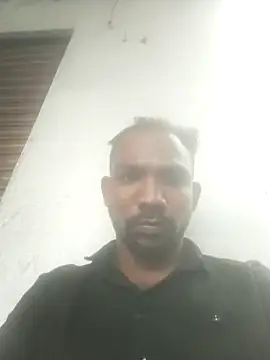 Snapshot of pappy143 chatting on November 3, 2025, 6:29 am pappy143 online show from November 3, 2025, 6:29 am