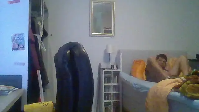 Snapshot of aufstieg95 chatting on November 30, 2025, 3:07 am aufstieg95 online show from November 30, 2025, 3:07 am