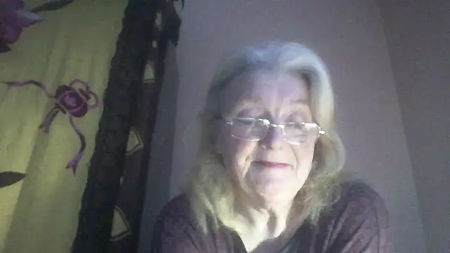 Snapshot of AmyLove353 chatting on March 26, 2026, 4:55 am AmyLove353 online show from March 26, 2026, 4:55 am