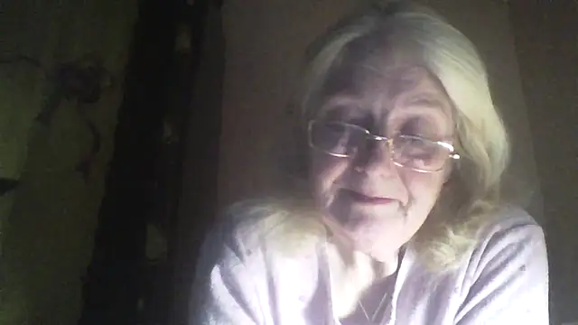 Snapshot of AmyLove353 chatting on March 8, 2026, 9:07 pm AmyLove353 online show from March 8, 2026, 9:07 pm