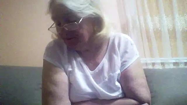 Snapshot of AmyLove353 chatting on April 30, 2026, 8:38 pm AmyLove353 online show from April 30, 2026, 8:38 pm
