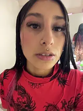 Snapshot of Violeet-Smith chatting on November 12, 2025, 11:19 pm Violeet-Smith online show from November 12, 2025, 11:19 pm