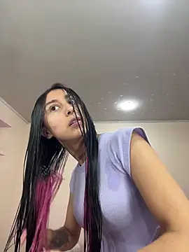 Snapshot of Violeet-Smith chatting on October 30, 2025, 2:04 pm Violeet-Smith online show from October 30, 2025, 2:04 pm