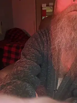 Snapshot of Macduckd chatting on March 30, 2026, 5:42 am Macduckd online show from March 30, 2026, 5:42 am