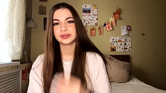 TheRealAnna online show from November 5, 2025, 9:56 am