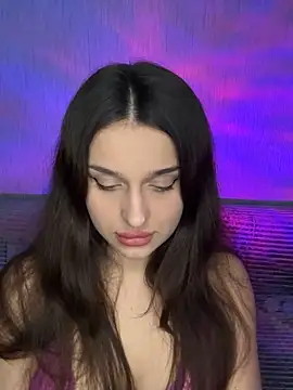 Snapshot of ScarletSi chatting on December 20, 2025, 10:01 pm ScarletSi online show from December 20, 2025, 10:01 pm