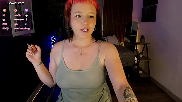 Snapshot of camilaa_lux chatting on March 19, 2026, 2:17 pm camilaa lux online show from March 19, 2026, 2:17 pm