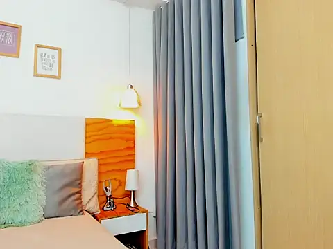 Snapshot of Abbie_royy chatting on October 31, 2025, 1:24 am Abbie royy online show from October 31, 2025, 1:24 am