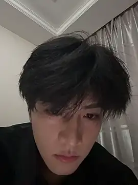 xiaofan777 online show from November 8, 2025, 9:02 am