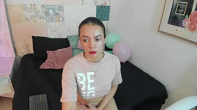 Snapshot of Anna_Tood chatting on November 13, 2025, 2:48 am Anna Tood online show from November 13, 2025, 2:48 am