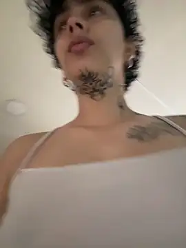 Abby Evanns1 online show from March 13, 2026, 1:16 pm