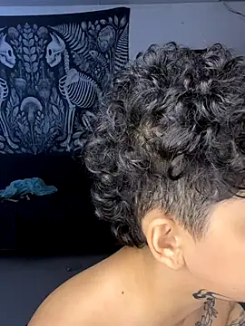 Abby Evanns1 online show from December 14, 2025, 4:34 pm