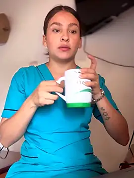 Talia Bonet online show from November 19, 2025, 1:33 pm