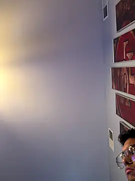 HappySexyYoungBoy11 online show from November 16, 2025, 1:16 pm