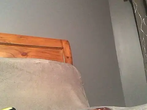 HappySexyYoungBoy11 online show from November 25, 2025, 4:02 am